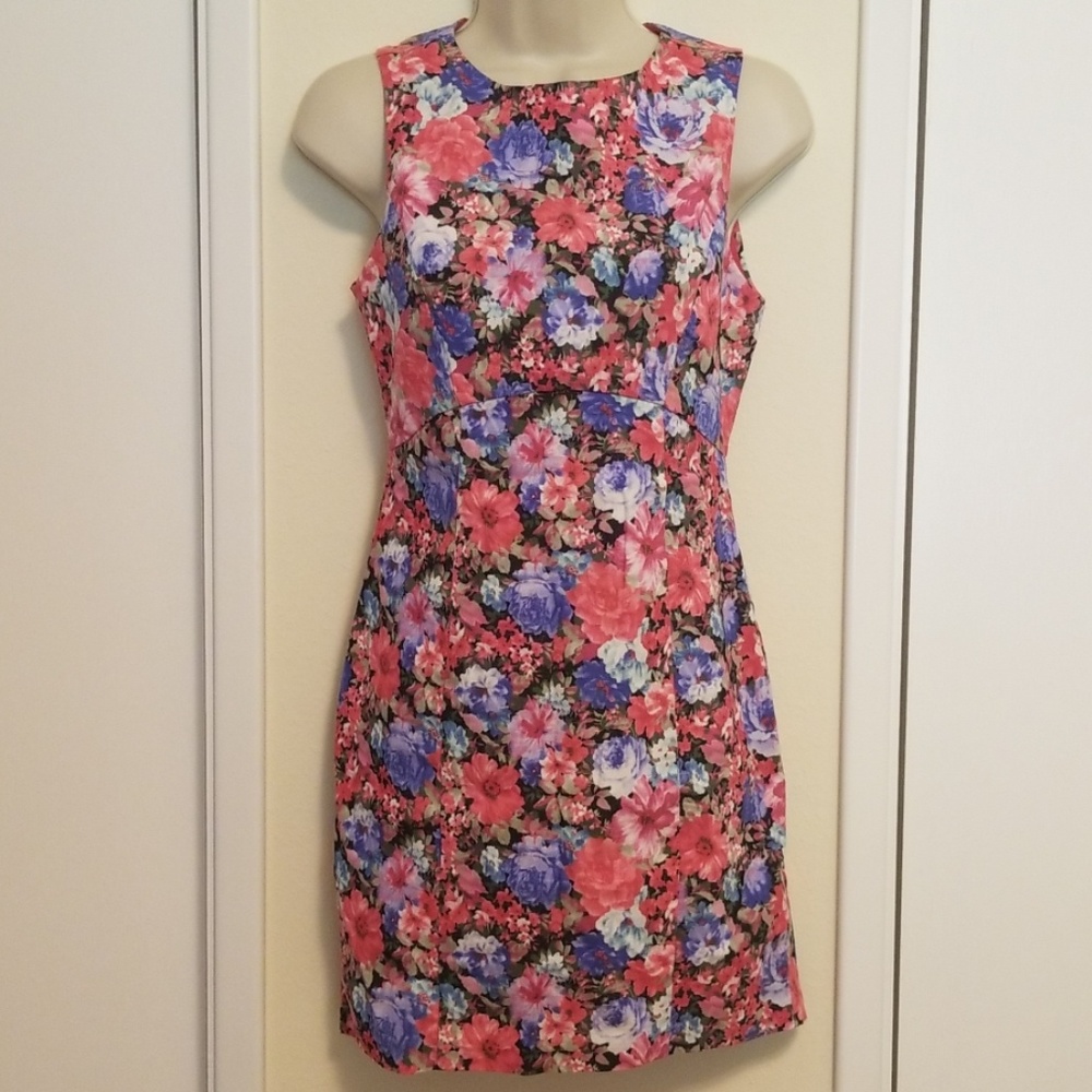 Floral Back Zip Dress